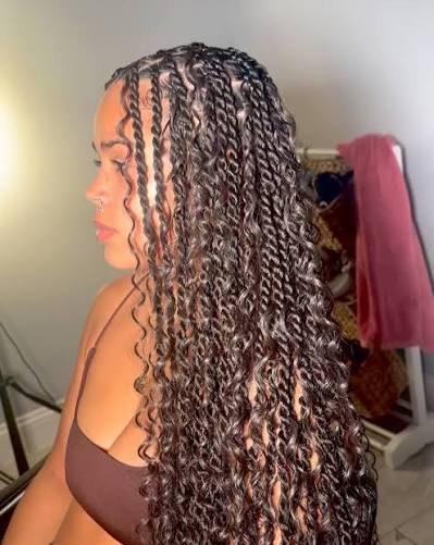 small Medium island twist